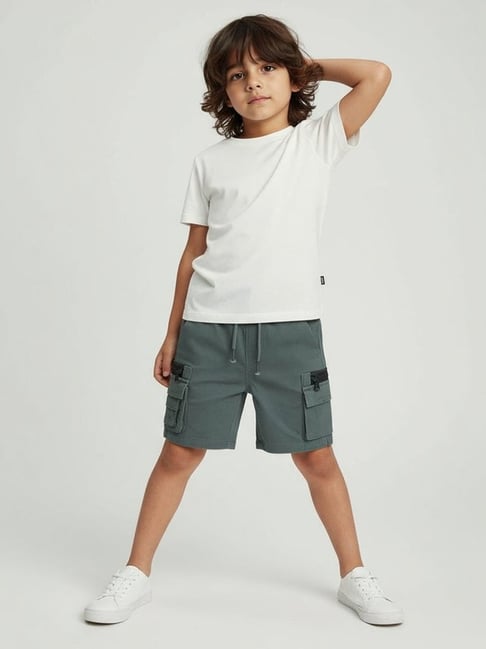 HOP Kids by Westside Olive Mid-Rise Cotton-Blend Cargo Shorts-picture-43