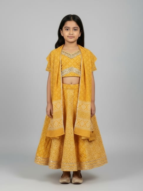 Biglilpeople Girls Yellow Cotton Printed Lehenga Choli Set