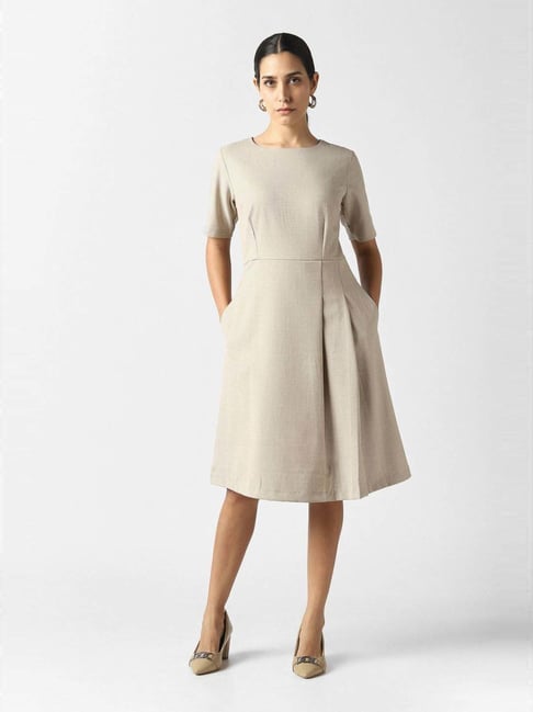 Van Heusen Beige Regular Fit Printed Formal Dress-picture-12