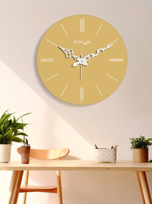 Random Beige Plastic Round Wall Clock-picture-40