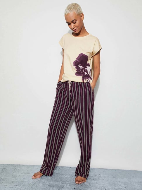 Ginger By Lifestyle Wine & Beige Cotton Regular Fit Printed Night Suit-picture-14