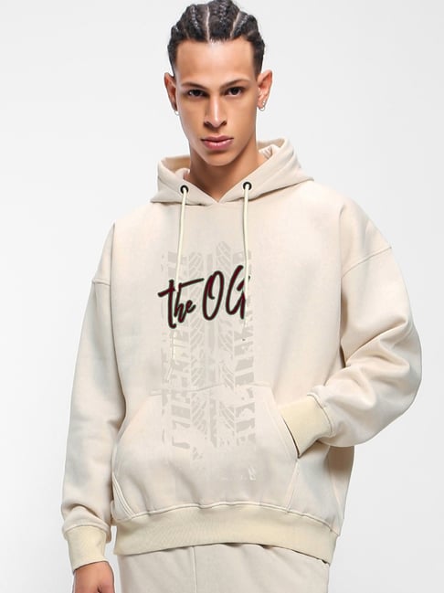 Bewakoof Beige Relaxed Fit Graphic Hoodie-image-28