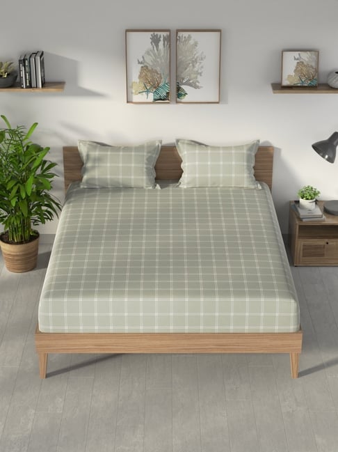 Nautica Uniform Green Cotton Checked 160 TC King Bedsheet with 2 Pillow Covers-picture-44