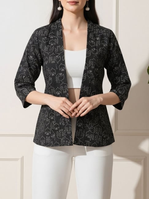 DECKEDUP Black Cotton Printed Shrug