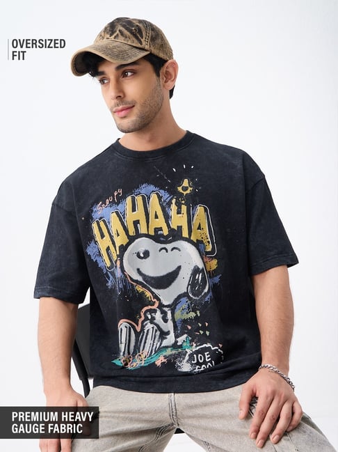 The Souled Store Peanuts: Laughing Snoopy Oversized T-Shirts-picture-19