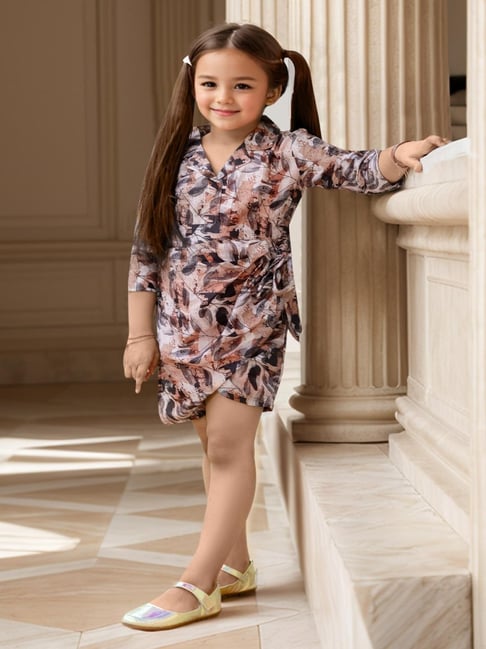 Cutiediva Girls Brown Floral Print Jumpsuit