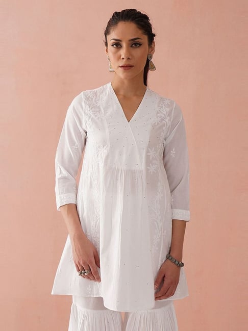 Jaypore Women White Embroidered Regular Fit Tunic