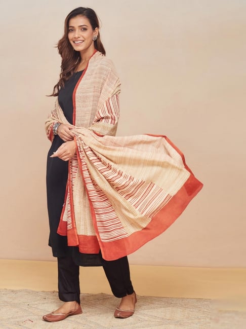 Fabindia Natural Cotton Bagru Printed Dupatta-picture-36