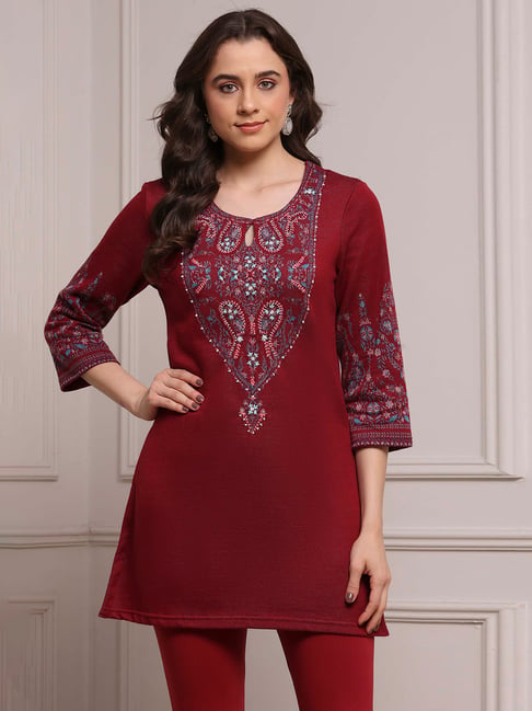 Biba Maroon Regular Fit Embroidered Kurta-picture-14