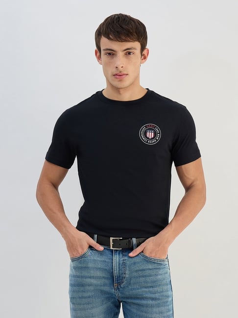 Gant Men Black Logo Crew Neck Regular Fit T - Shirt