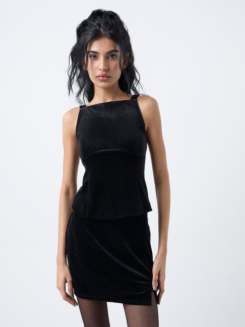 Nuon by Westside Black Bow-Detailed Velvet Top