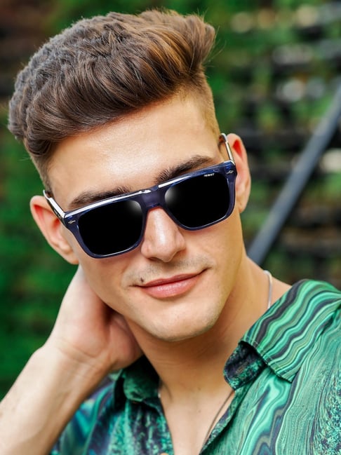 Resist Eyewear Black UV Protection Wayfarer Unisex Sunglasses-picture-22