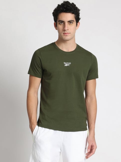 Reebok Green Regular Fit Solid T-Shirt-image-6