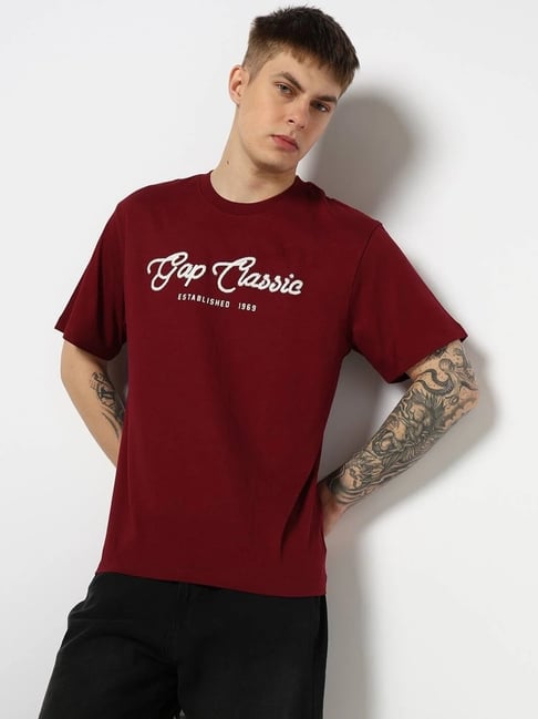 GAP Maroon Relaxed Fit Embroidered T-Shirt