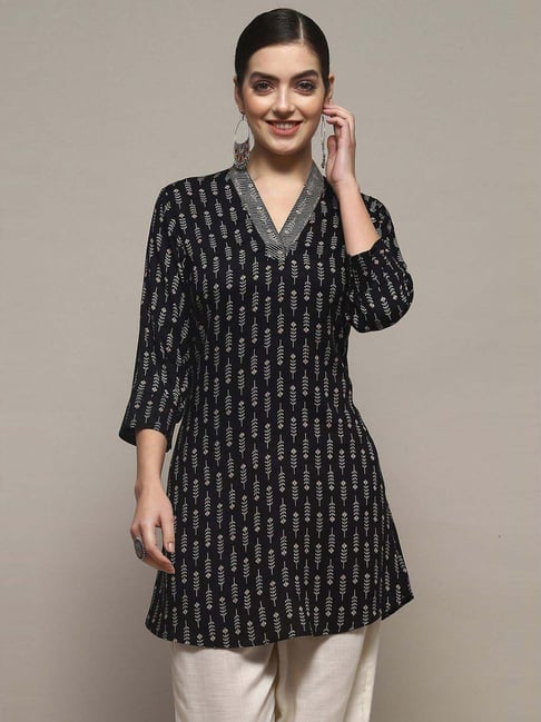 Biba Black Regular Fit Printed Kurti-picture-15