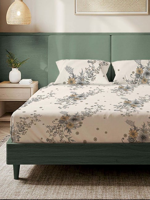 Urban Space Cream Printed Bedsheet Set Double-image-0