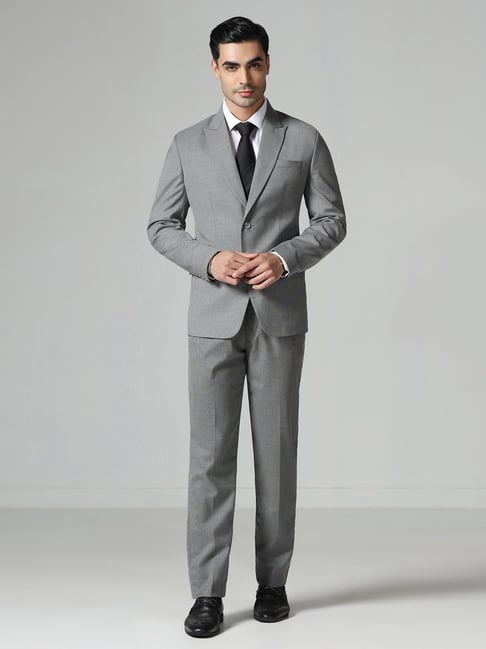 Tahvo Grey Regular Fit Two Piece Suit