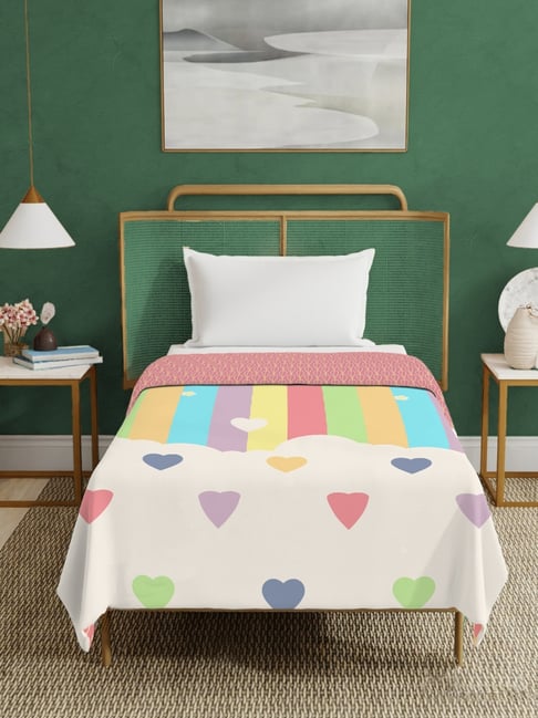 Urban Space Rainbow Hearts Cotton Malmal Printed 150 GSM Single Reversible Blanket