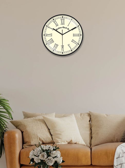 RANDOM Black Plastic Silent Sweep Round Wall Clock-picture-15