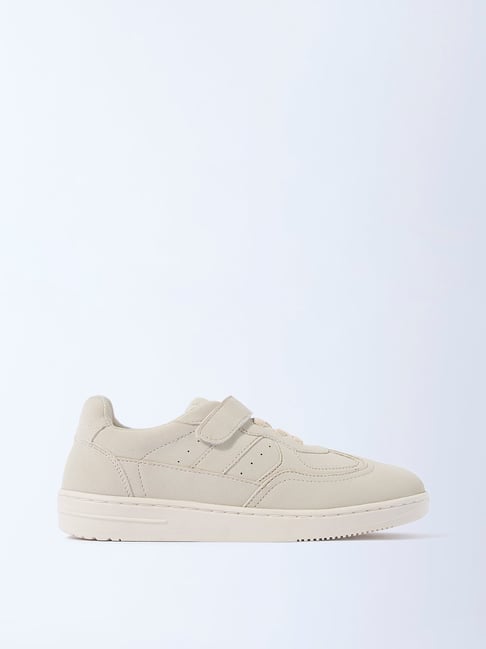 Yellow by Westside Beige Solid Lace-Up Sneakers