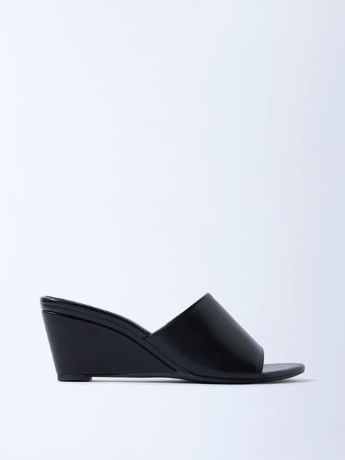 LUNA BLU by Westside Black Wedge-Heel Sandals-picture-13