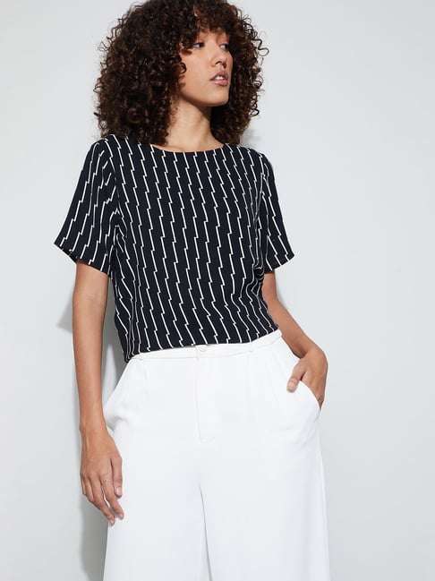 Code By Lifestyle Black Regular Fit Printed Top