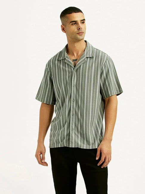 Levi's Men's Striped Olive Relaxed Fit Camp Shirt-picture-41