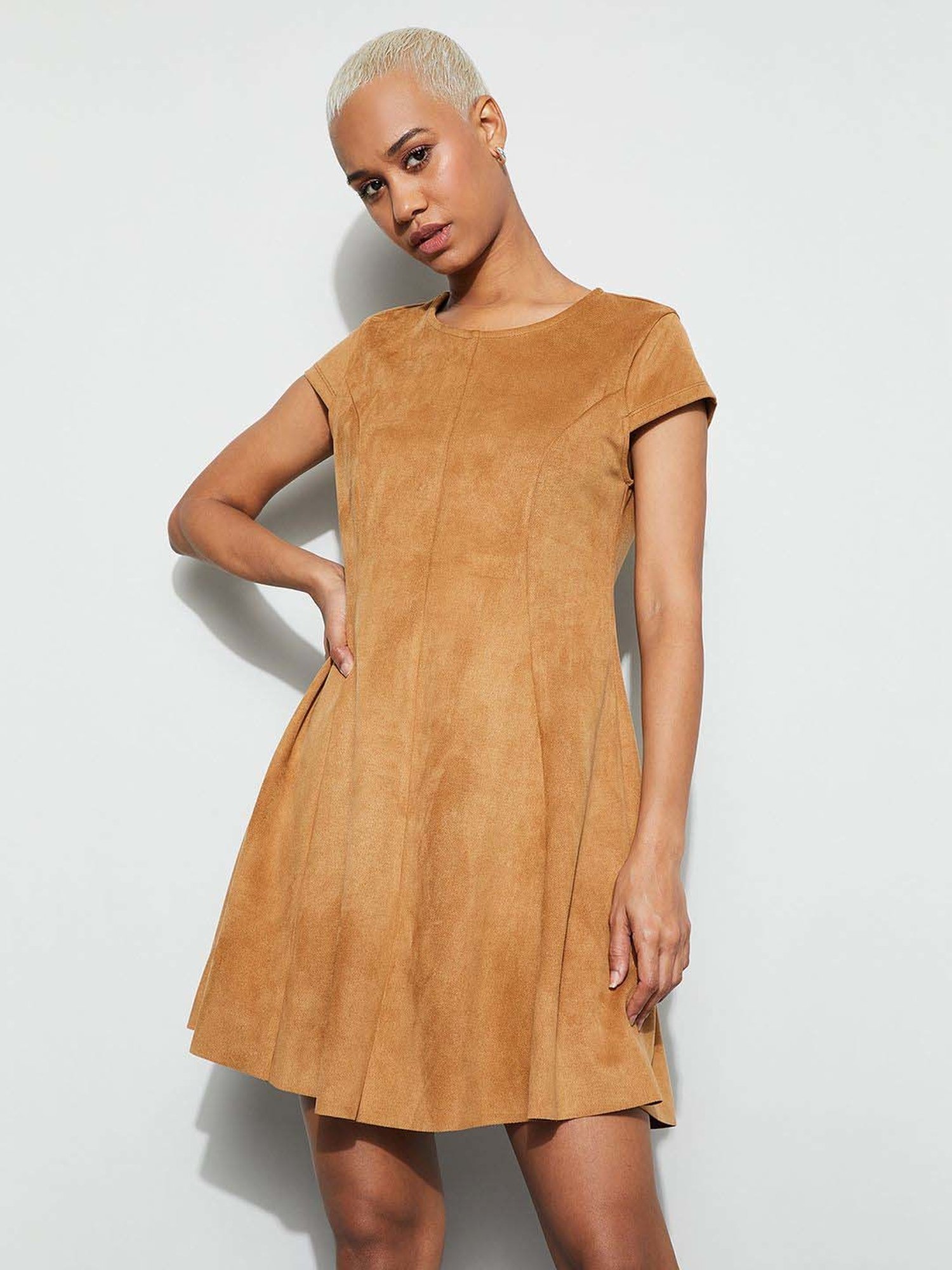 CARAMEL GINGER DRESS ８Y Ginger By Lifestyle Dark Yellow Regular Fit Dress