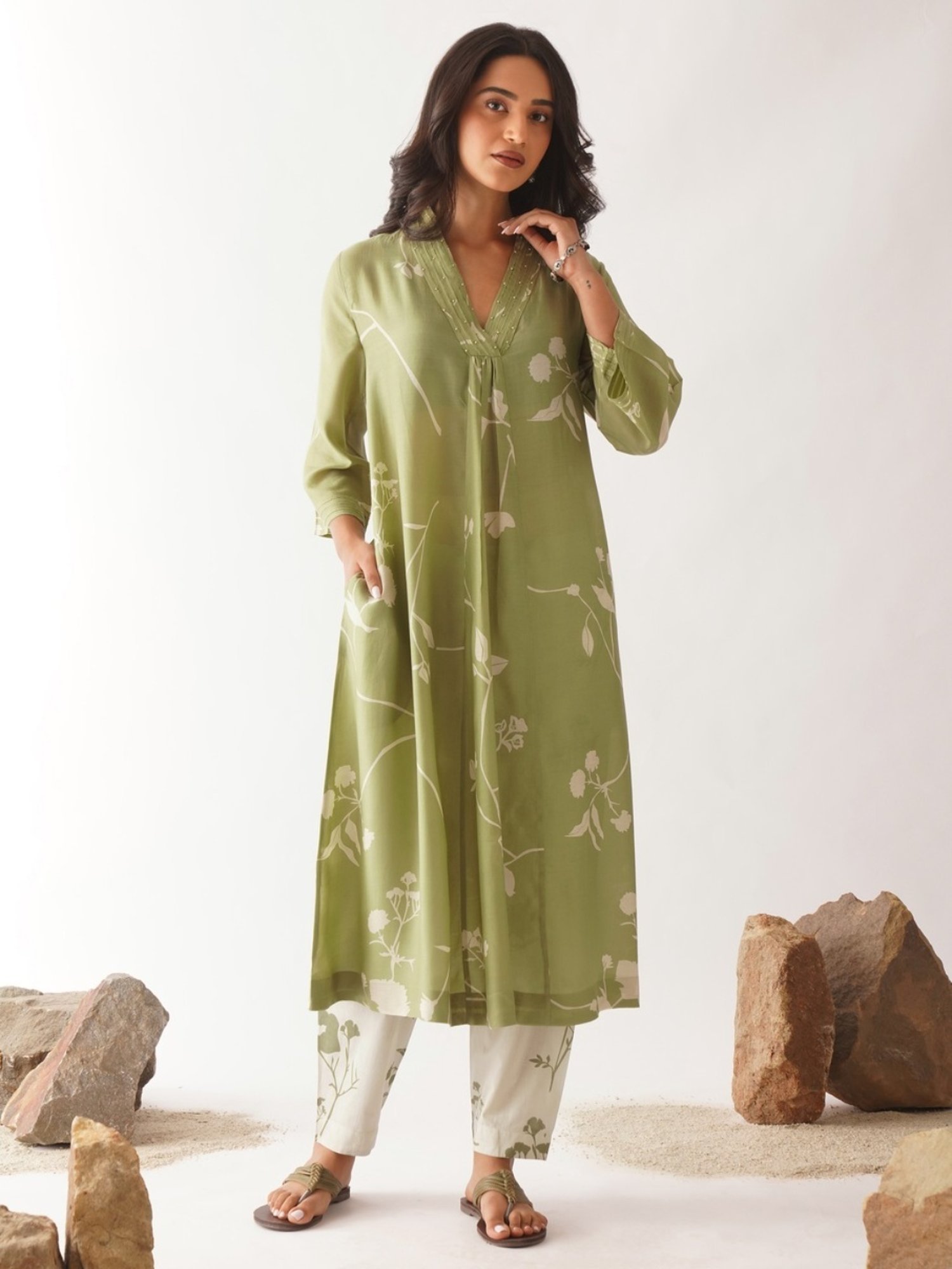 Jaypore Women Olive Green Floral Flared Fit Kurta