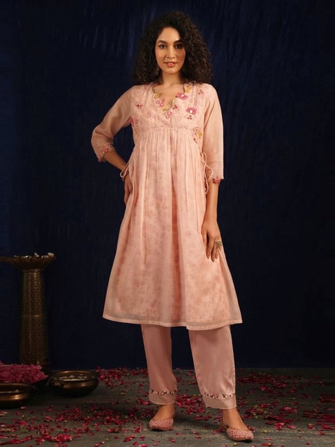 Jaypore Women Pink Applique Flared Fit Kurta-picture-21