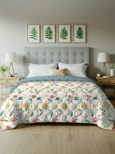 Urban Space Multicolor Microfibre Petal Pop Printed 120 GSM Double Blanket