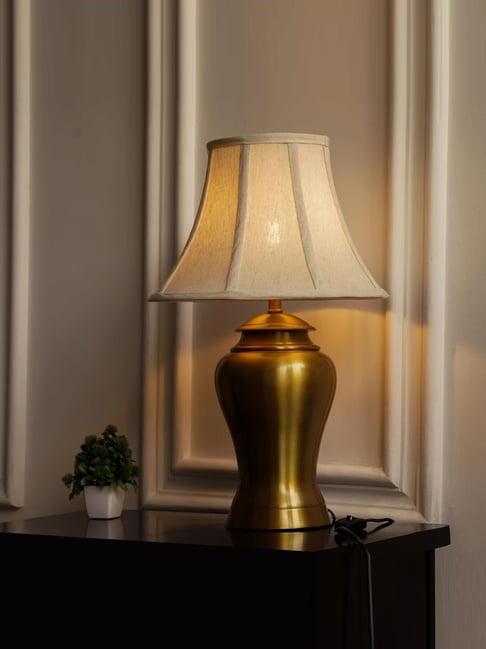 Divine Trends Gold Aluminium Royal Antique Table Lamp