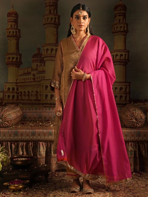 Jaypore Women Pink Gota Patti Dupatta-picture-19