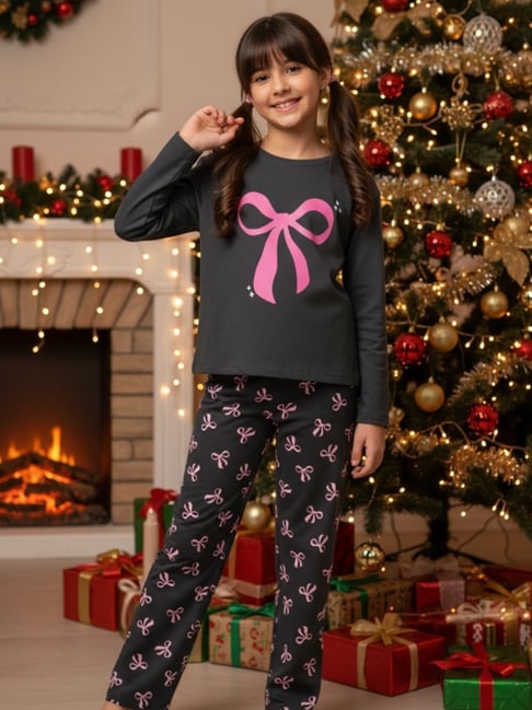 Nap Chief Girls Jet Black Cotton Relaxed Fit Printed T-Shirt with Pyjamas