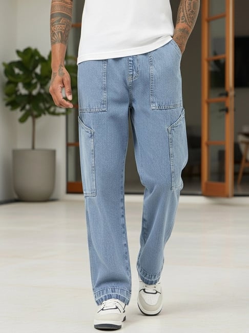 Bewakoof Men's Blue Washed Straight Fit Cargo Mid-Rise Jeans