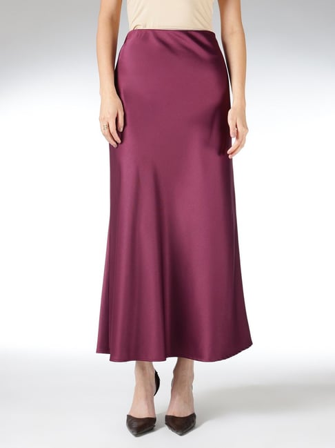 Fablestreet Wine Satin Skirt-picture-15