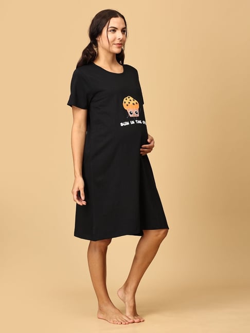 strapless open back dress Premium Maternity T-Shirt