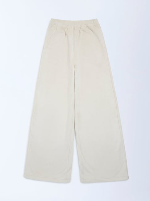 Y&F Kids by Westside Beige Cargo-Style High-Rise Cotton Trousers-picture-20