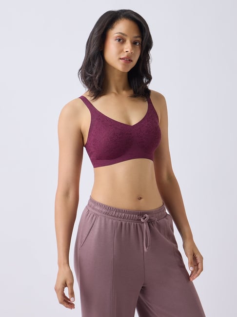 Wunderlove by Westside Wine Lace-Detailed Invisible Padded Bra-picture-36