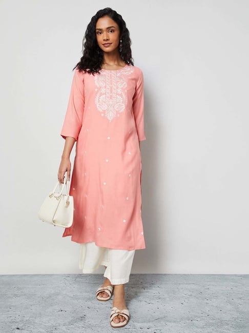 Melange By Lifestyle Pink Regular Fit Embroidered Kurta-picture-17