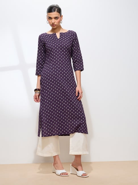 Shaily Graceful Violet Printed Three-Quarter Sleeves Straight Fit Kurta