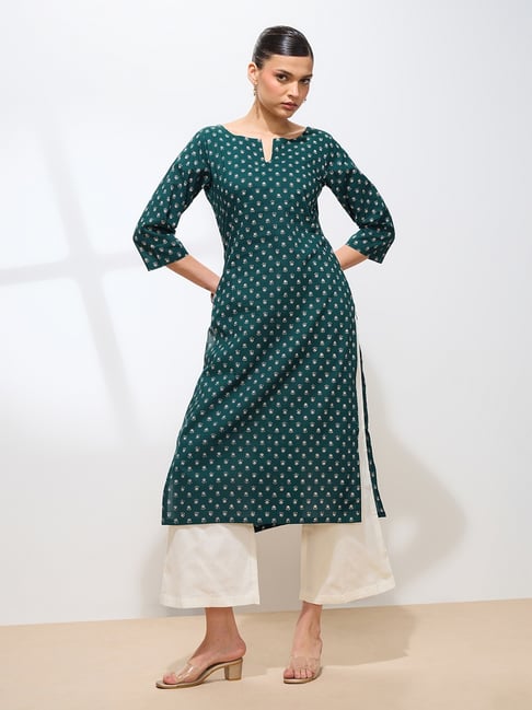 Shaily Graceful Teal Printed Three-Quarter Sleeves Straight Fit Kurta