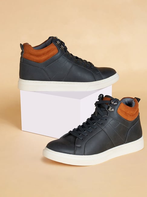 Byford by Pantaloons Men's Navy Sneakers-picture-24