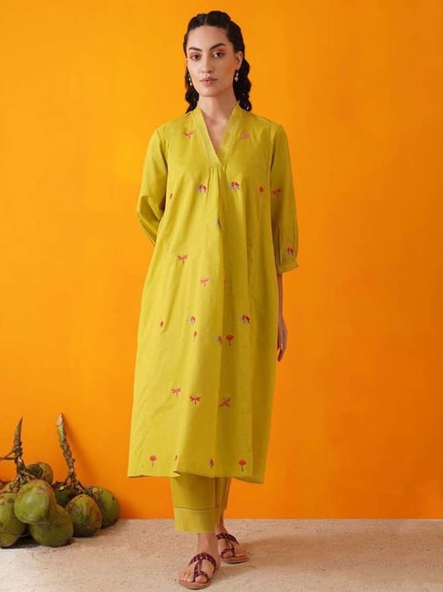 Jaypore Green Embroidered Flared Fit Kurta-picture-29