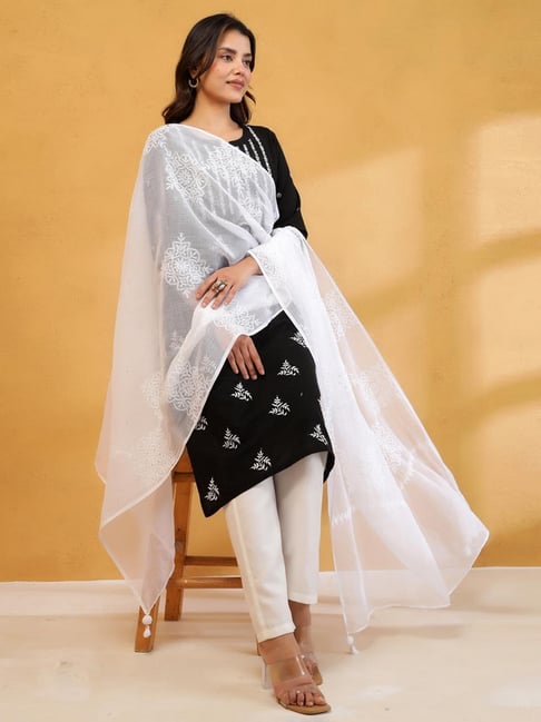 Fabindia White Embroidered Dupatta-picture-30