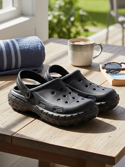 Hoversoul Men's Dewet Black Back Strap Clogs