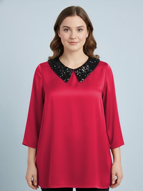 Qurvii Red Satin Solid Top-picture-39