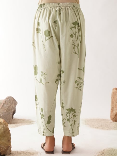 Jaypore Women Ivory Floral Loose Fit Pant