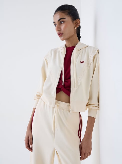 Studiofit by Westside Cream Schiffli Detailed Hooded Jacket