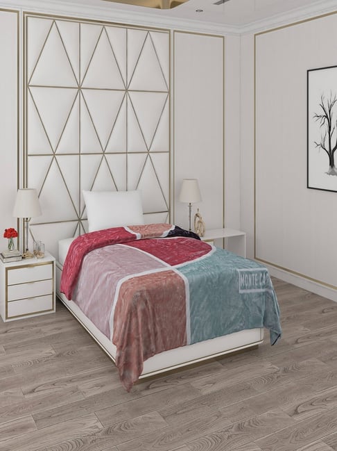 Monte Carlo Pink & Grey Polyester 568 GSM Single Bed Printed Winter Blanket